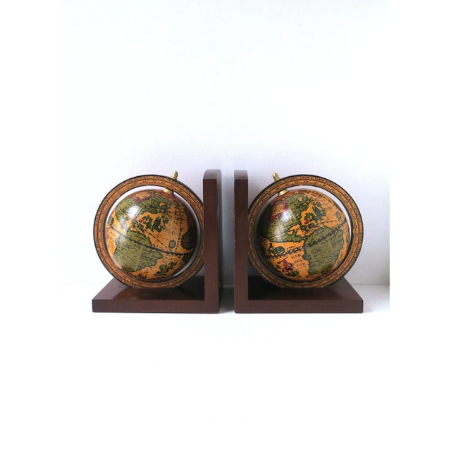Italian World Globe Bookends, Pair For Sale In New York - Image 6 of 11