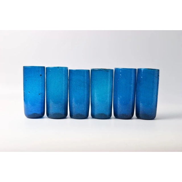 Blue Bubble Glass Pitcher with Tumblers, 1950s, Set of 7 For Sale - Image 10 of 13