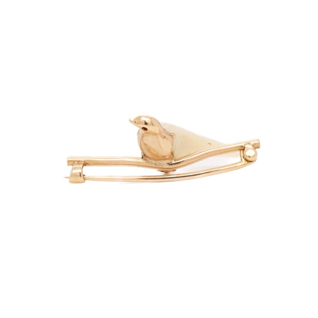 Gold Mid-Century Modern Gold, Diamond, & Baroque Pearl Figural Dove Brooch or Bar Pin For Sale - Image 8 of 11
