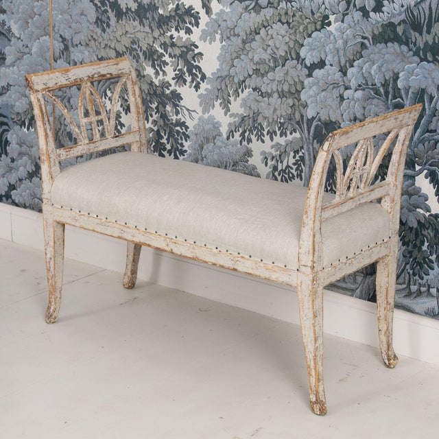 19th C. Swedish Gustavian Lindome Painted Window Bench For Sale In Wichita - Image 6 of 11