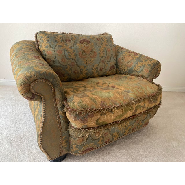 Late 20th Century Exquisite Carol Hicks Bolton for Ej Victor Large Chair-and-a-Half and Ottoman Mint Condition For Sale - Image 12 of 12