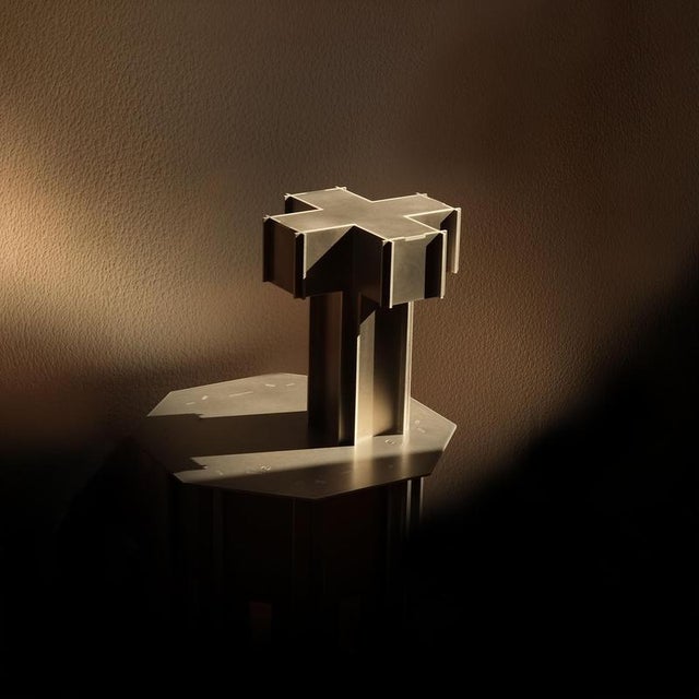 The writer's beacon aluminium table lamp by bureau of entropy. Limited edition, numbered & signed. Dimensions: w 26 x d 26...