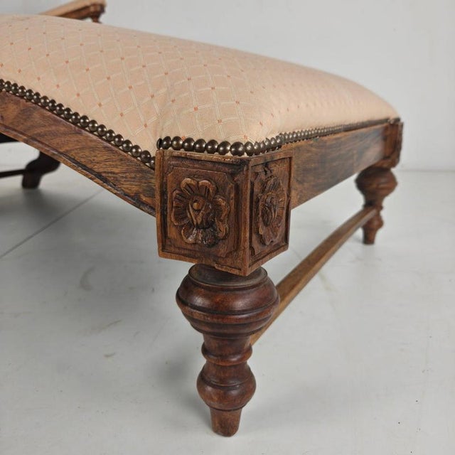 Antique English Chaise Lounge, 1800s For Sale - Image 3 of 14
