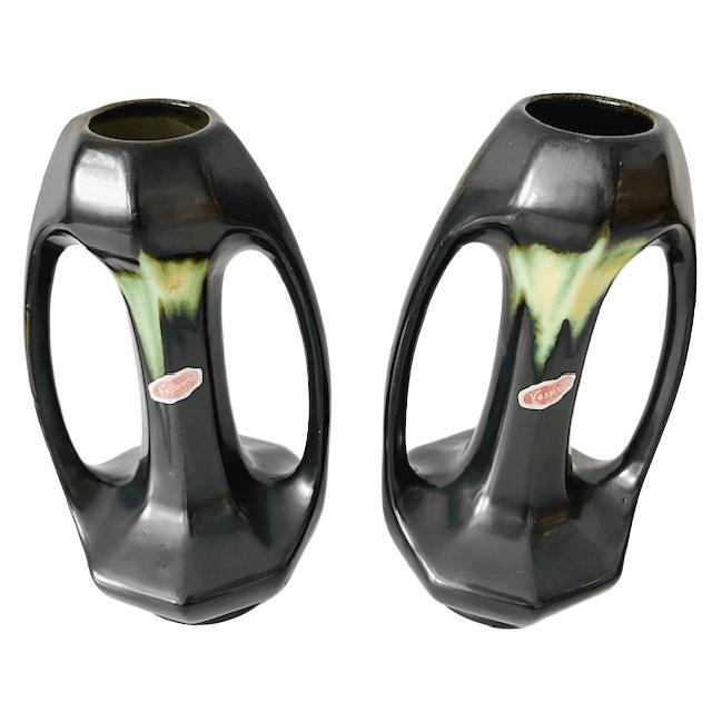 Art Nouveau Vases in Matte Black and Green Ceramic from Vesuve Pottery, Thulin, Belgium, 1910s, Set of 2 For Sale - Image 3 of 11