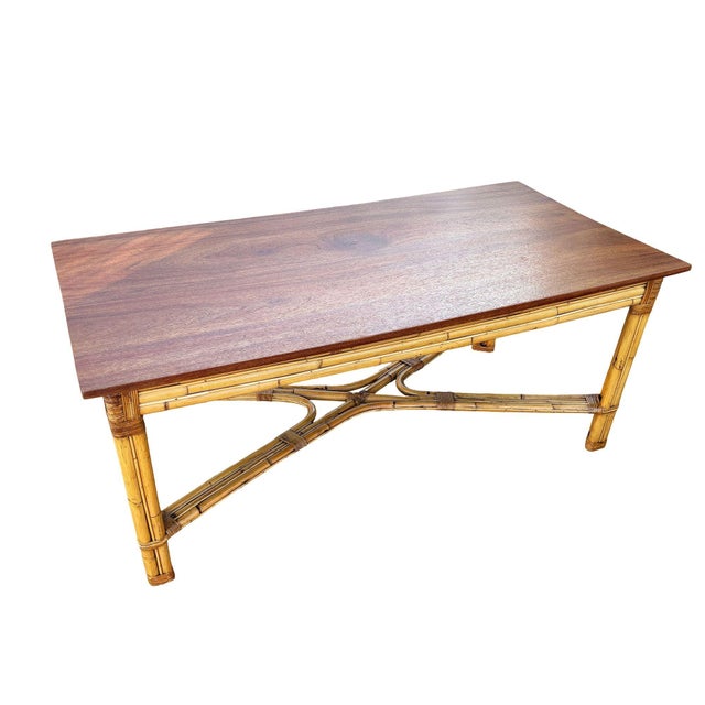 Mid-Century Modern 1940s Restored Mid-Century X-Pattern Coastal Rattan Dining Table W/ Mahogany Top For Sale - Image 3 of 7
