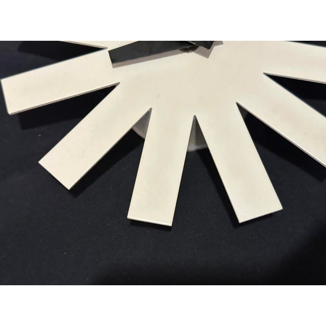 Mid-Century Modern Howard Miller White Asterisk Clock Mid Century For Sale - Image 3 of 12