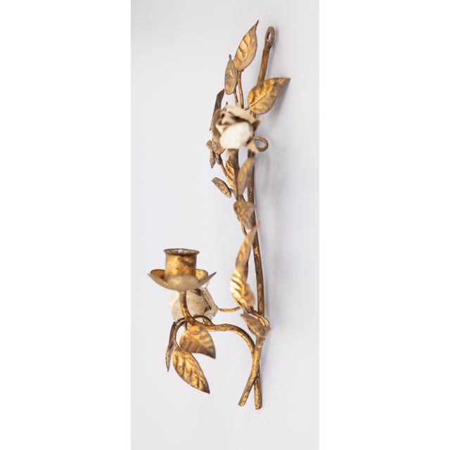 1950s Vintage Italian Gilt Tole & White Roses Candle Sconce For Sale - Image 5 of 8