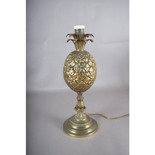 Gold-Toned Pineapple Table Lamp with White Pleated Shade, 1950s For Sale - Image 13 of 15