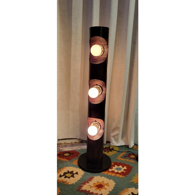 Mid-Century Modern 1970s Modeline of California Sculptural Carved Walnut Totem Floor Lamp For Sale - Image 3 of 8