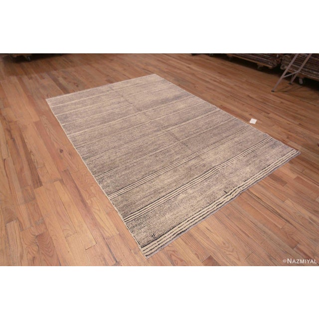 Trendy Modern Contemporary Black And White Abstract Area Rug, Country of origin: Central Asia, Circa date: Modern Rugs -...