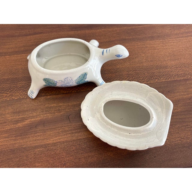 1980s Porcelain Lidded Turtle Box For Sale - Image 9 of 11