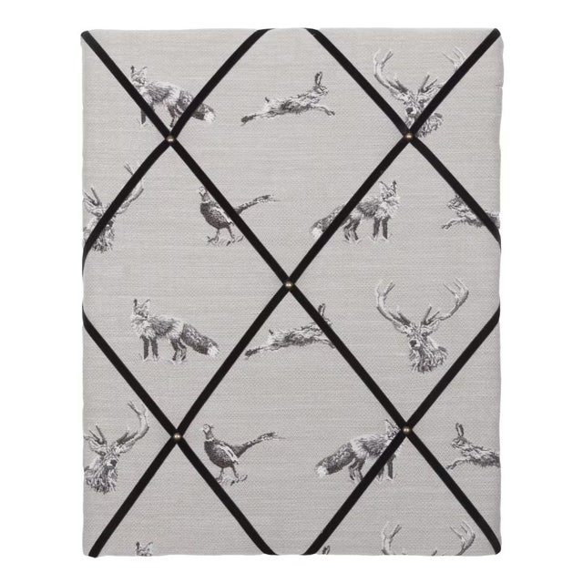 With a Hines of Oxford memo board it is easy to get organised and save those important notes. Each board is meticulously...