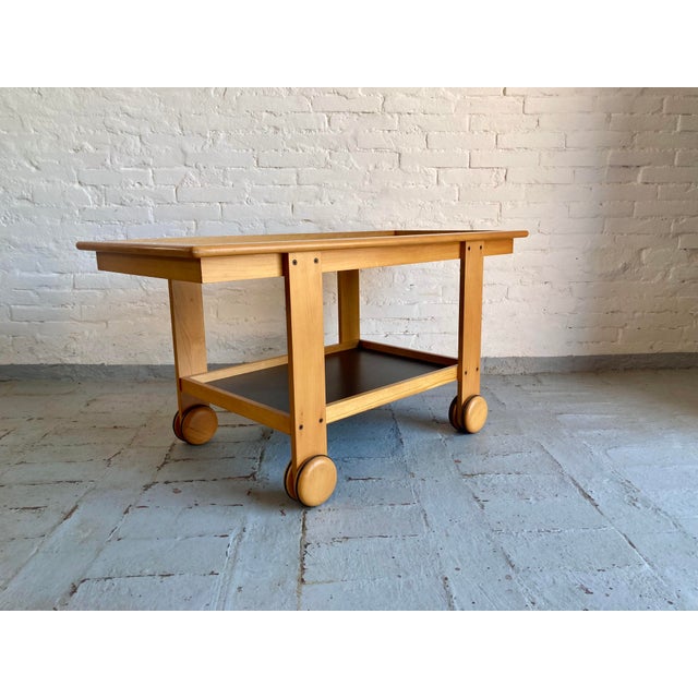 Fine food cart with attention to detail, in which the quality of materials is combined with a deliberately understated yet...