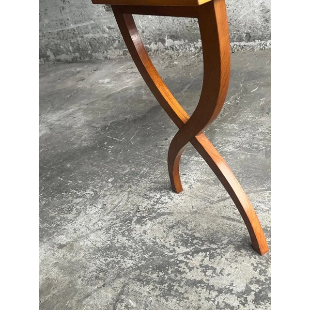 X-Shaped Leg Side Table For Sale - Image 3 of 13