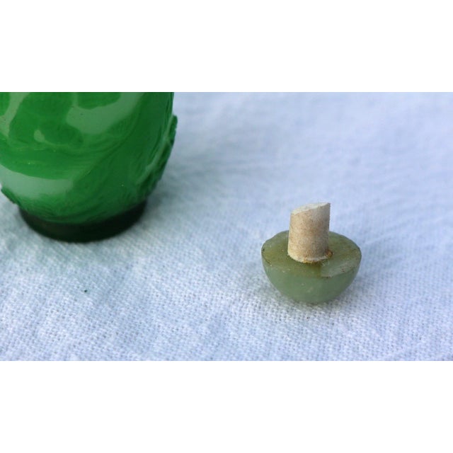 Lime Lime Green Glass Overlay Chinese Snuff Bottle With Stopper 3" For Sale - Image 8 of 12