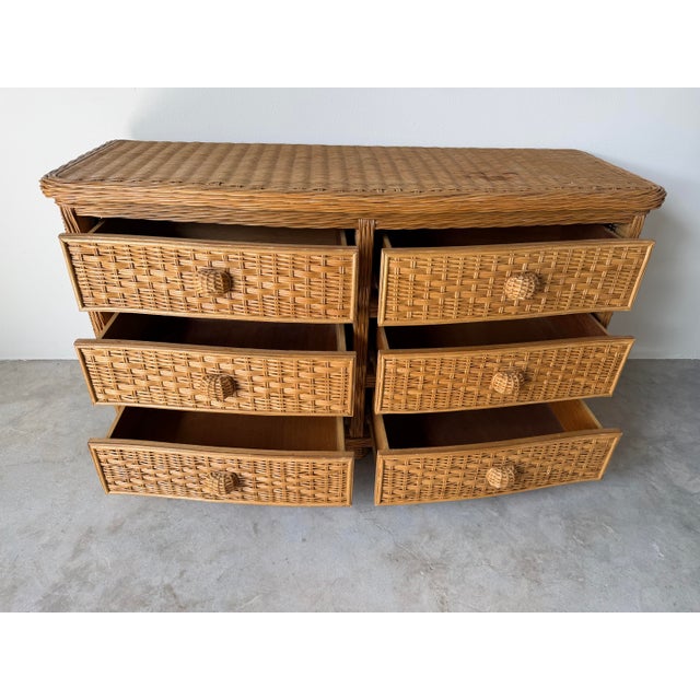 1980s Vintage Coastal Organic Woven Rattan Six-Drawer Dresser For Sale - Image 5 of 12