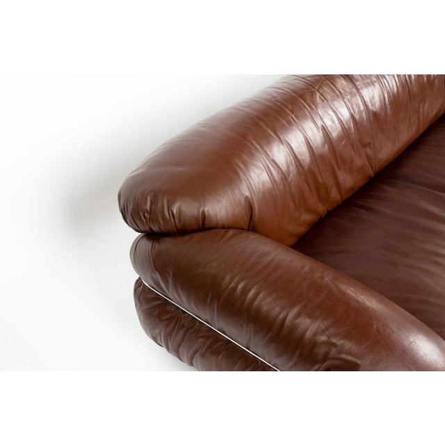 Brown Sesann 3-Seater Sofa in Brown Leather by Gianfranco Frattini for Cassina, 1970s For Sale - Image 8 of 10
