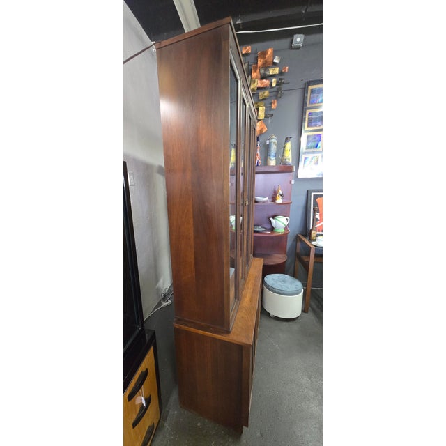 Broyhill Brasilia Mid-Century Modern 2 Piece Walnut Hutch by Broyhill Brasilia For Sale - Image 4 of 11