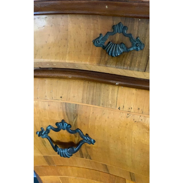 Italian Olive Walnut Bur Lwood Bombe Chest of Drawers For Sale In Phoenix - Image 6 of 8