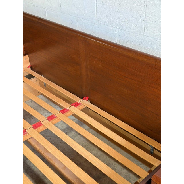 Jesper Teak Queen Platform Bed With Floating Nightstands Danish Mid-Century Modern 1970s For Sale - Image 10 of 11