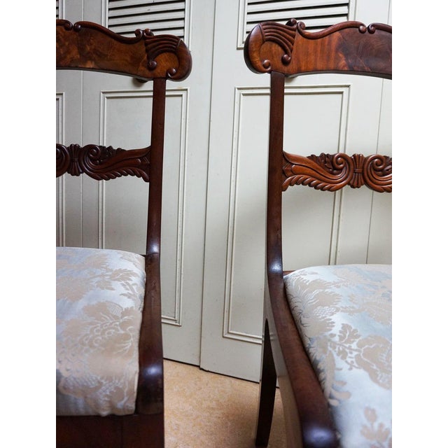 Hollywood Regency English Sheraton Mahogany Side Chairs, 1830s, Set of 2 For Sale - Image 3 of 14