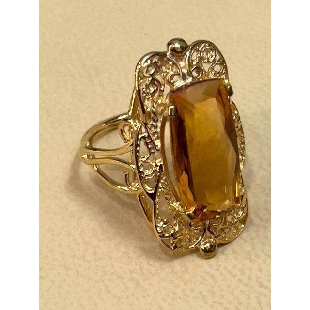 Metal 6 Carat Natural Long Cushion Shape Citrine Cocktail Ring in 14 Karat Yellow Gold For Sale - Image 7 of 18