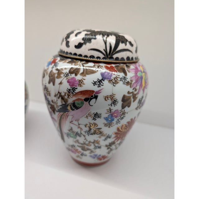 Vintage Chinese Porcelain Ginger Jar With Lid, Famille Rose Bird & Floral Decor For Sale - Image 9 of 15