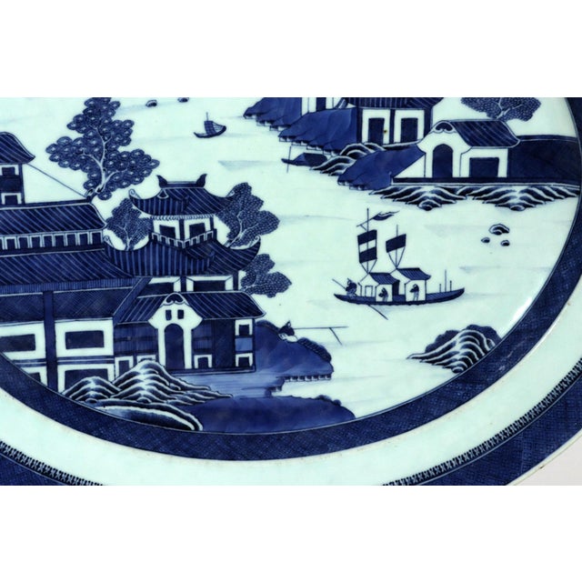 Chinese Chinese Export Porcelain Canton Large Blue & White Serving Dish For Sale - Image 3 of 10