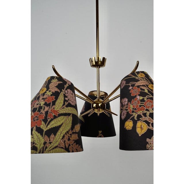 Mid-Century Modern Mid-Century Modern Brass Hanging Light with Original Shades, 1950s For Sale - Image 3 of 18