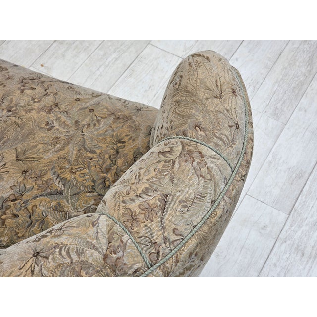 Danish 3 Seater Curved Sofa in Original Multicolor Furniture Fabric and Beech Wood ,1970s For Sale - Image 12 of 18