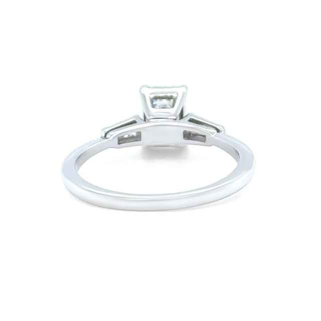 Gia 14ct White Gold Emerald Cut Diamond Ring, Size 5.5 For Sale - Image 4 of 9