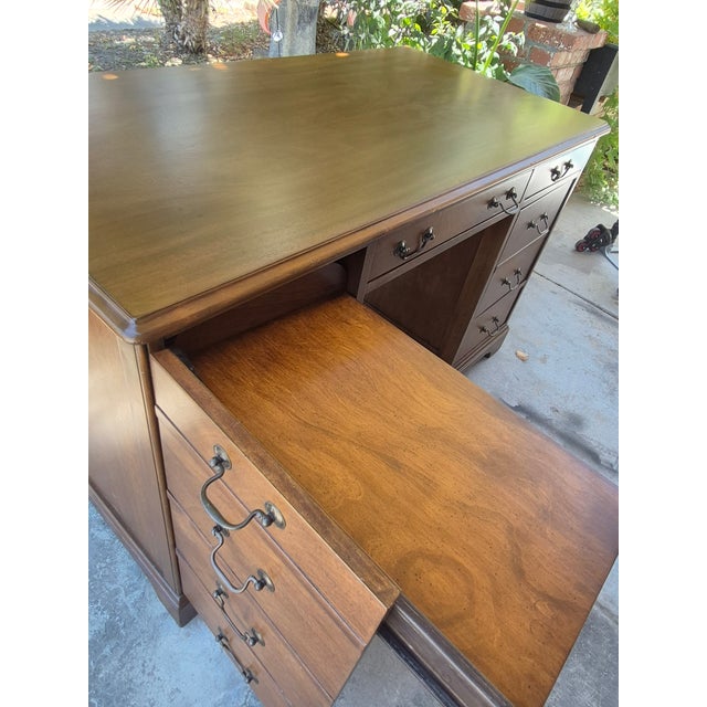 Wood Mid 20th Century Sligh-Lowry Double-Pedestal Writing Desk For Sale - Image 7 of 18