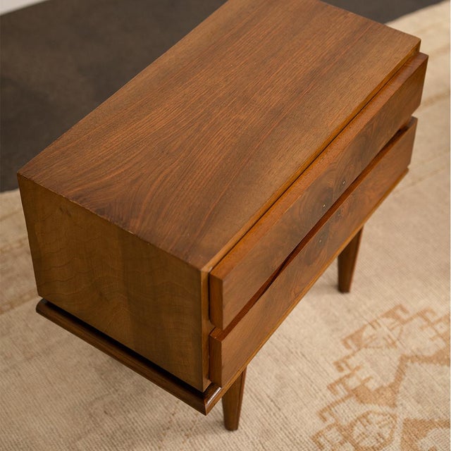 1960s 1960s A Pair of Burl Walnut Nightstands For Sale - Image 5 of 5