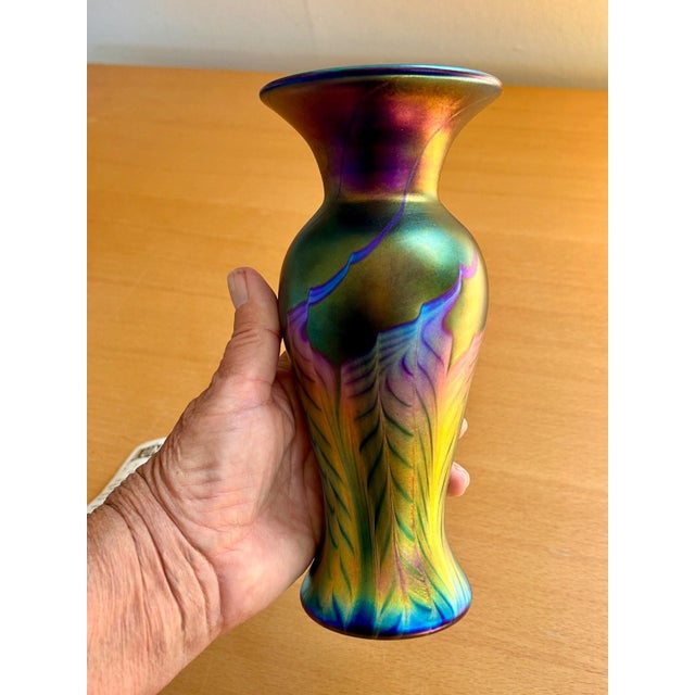 Lundberg Studios Lundberg Studios Art Glass Vase 2004 Midnight Petite Classic Vase 7.75” For Sale - Image 4 of 6