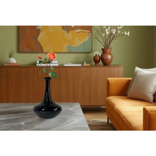 11 In. Tall Murano Art Glass Black Spiral Textural Swirl Vase For Sale In New York - Image 6 of 13