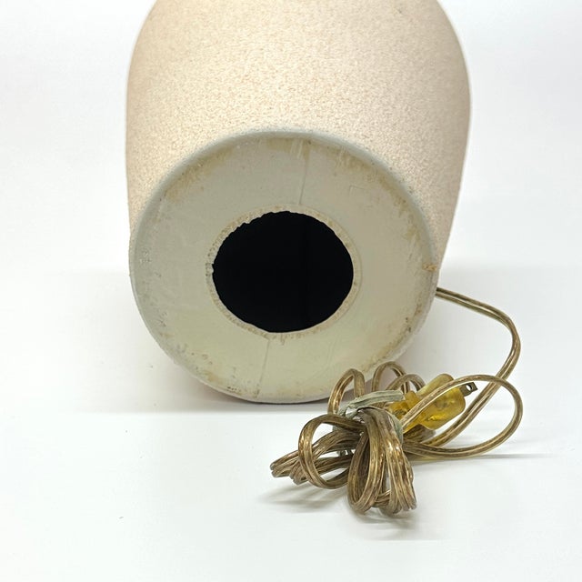 Ceramic 1980s Modern Matte Textured Table Lamp For Sale - Image 7 of 8