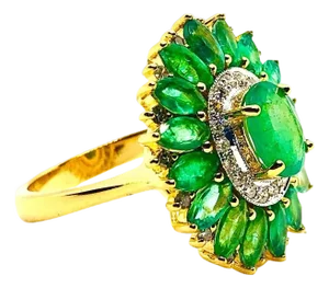 Bochic “Capri” Vintage Natural Diamond & Emerald Vintage Retro Ring Set In 18K