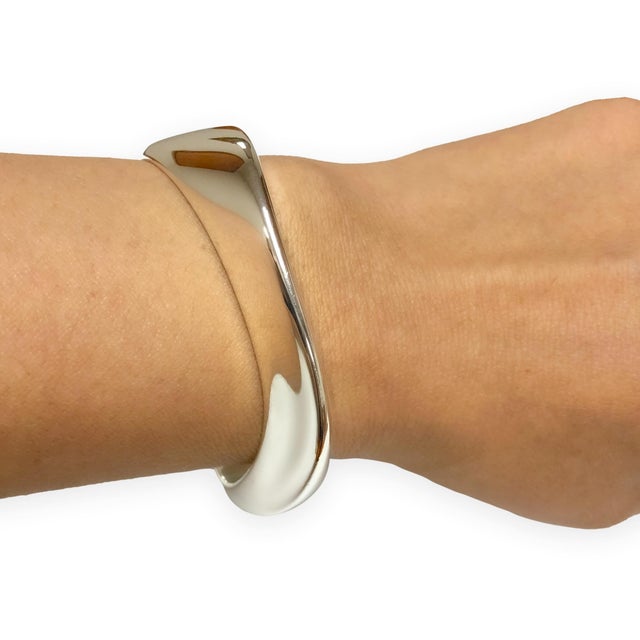 Metal Tiffany & Co. Elsa Peretti Sterling Silver Swirl Cuff Bracelet For Sale - Image 7 of 9