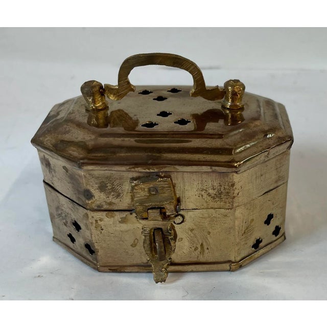 Mid-Century Modern Vintage Pierced Brass Hinged Trinket Box For Sale - Image 3 of 7