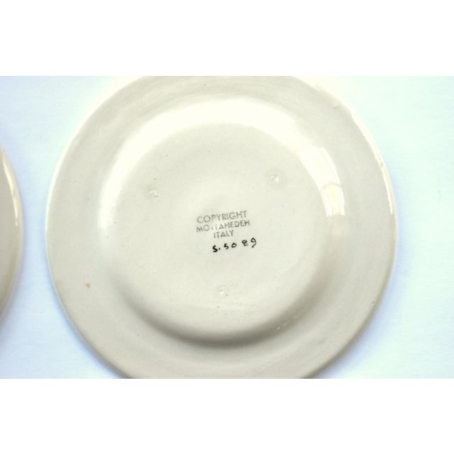 White Vintage Italian Mottahedeh Creamware Neoclassical Palazzo Architecture Small Plates - Set of 4 For Sale - Image 8 of 10