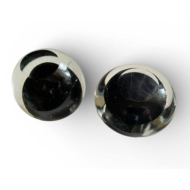 Pair of Vintage Amethyst Studio Glass Perfume Bottles- Unsigned - Mid 20th Century For Sale - Image 12 of 12