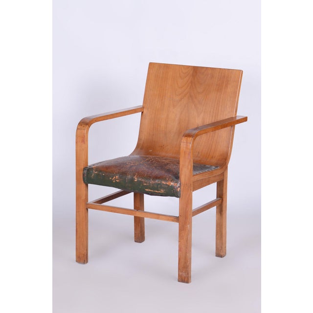 Czech Art Deco Cherry Armchair attributed to Jindřich Halabala for Up Závody, 1930s For Sale - Image 11 of 11