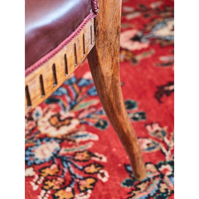 Antique Louis XVI Chairs in Carved Leather, Set of 10 For Sale - Image 12 of 16