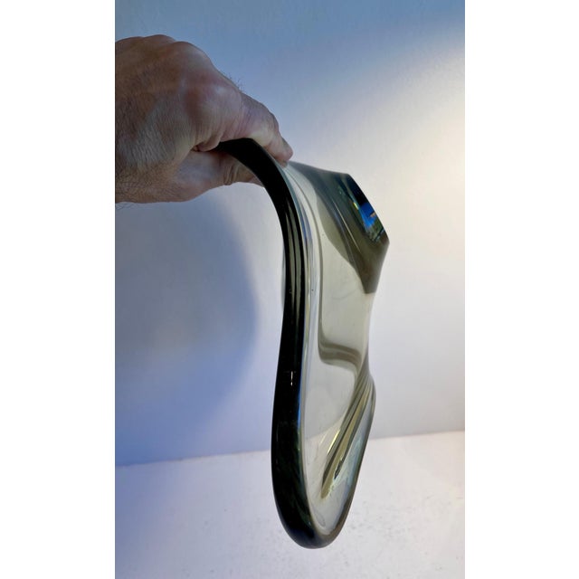 Large Grey Smoke Glass Bowl by Per Lütken for Holmegaard, Denmark, 1960s For Sale In Philadelphia - Image 6 of 11