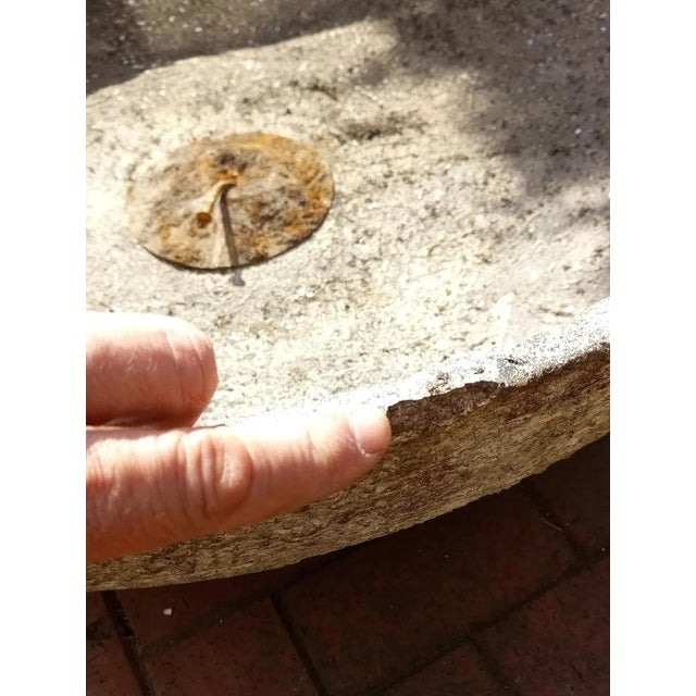 1960s Large Planter in Concrete For Sale - Image 5 of 7