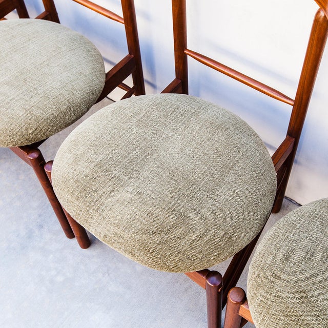 Restored 1950s Greta Grossman Walnut Dining Chairs by Glenn of California For Sale - Image 11 of 15