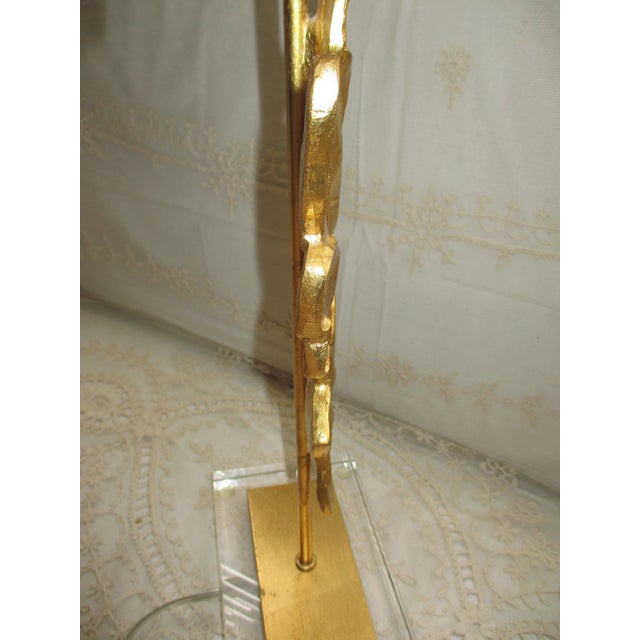 Vintage Maitland Smith Style Golden Oak Leaf on Lucite Base Table Lamp For Sale - Image 10 of 11