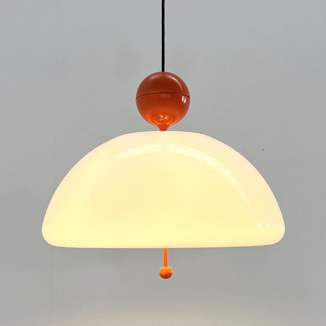Mid-Century Modern Orange Saliscendi Pendant Light attributed to Elio Martinelli for Martinelli Luce, 1970s For Sale - Image 3 of 7