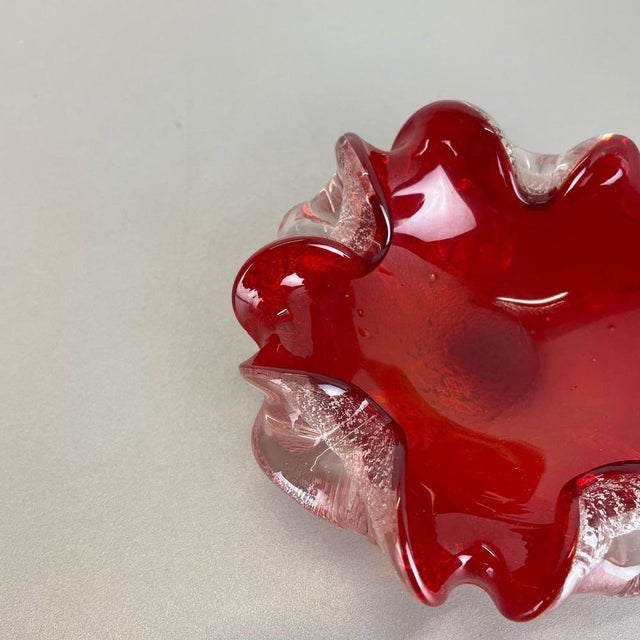 1970s Murano Glass Floral Ashtray from Barovier + Toso, Italy, 1970s For Sale - Image 5 of 18