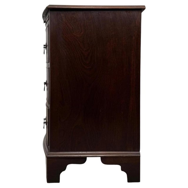Small 20th Century Bow-Front Chest of Drawers For Sale - Image 11 of 13